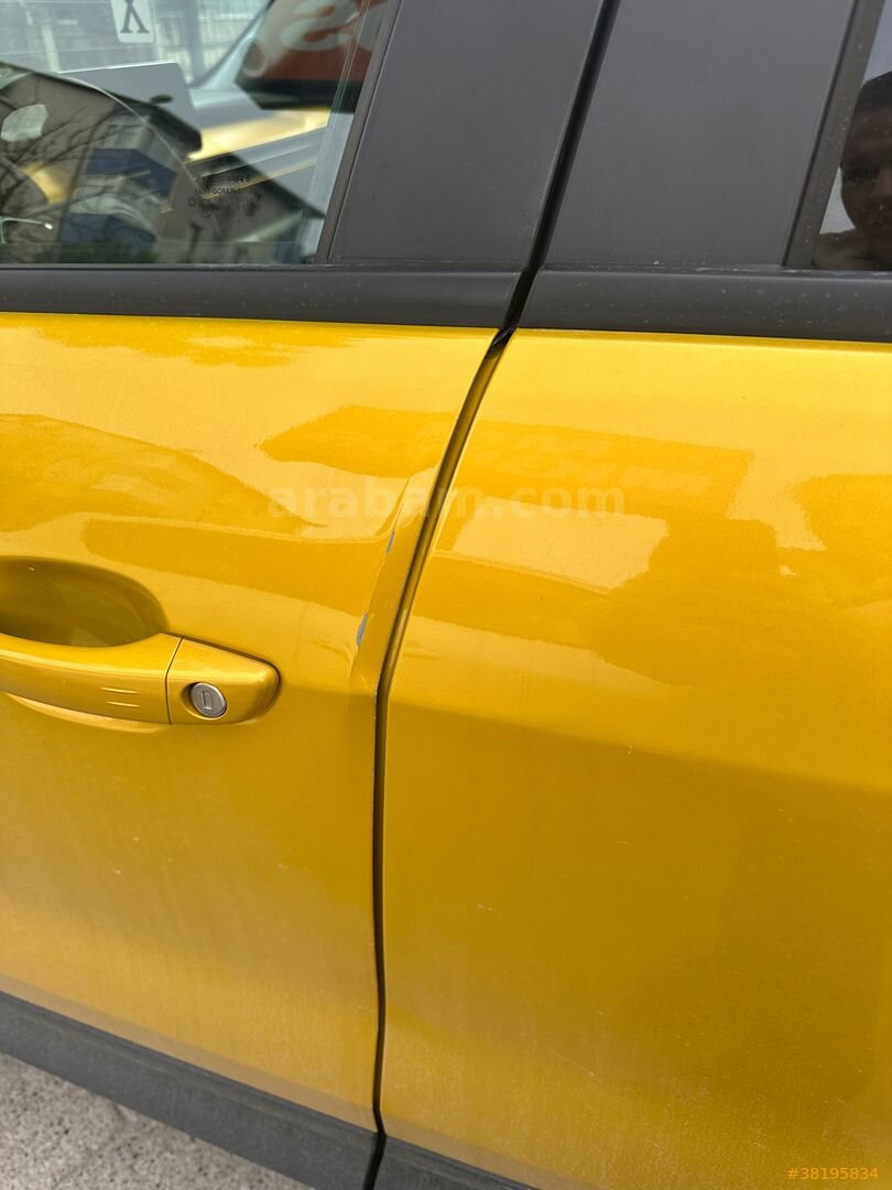 Sahibinden Jeep Avenger Hybrid 1.2 Summit 2024 Model İstanbul 60.000 km Sarı 4
