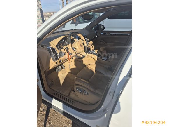 Sahibinden Porsche Cayenne Diesel 2013 Model