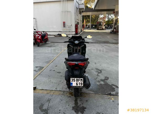 XMAX 250  (racing,naked TAKASLI