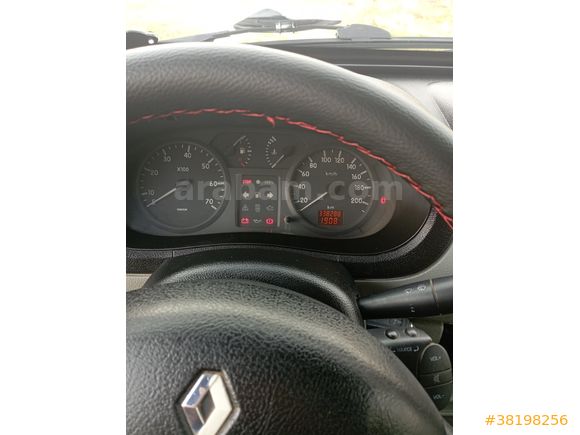 2003 MODEL OTOMOBİL RUHSATLI