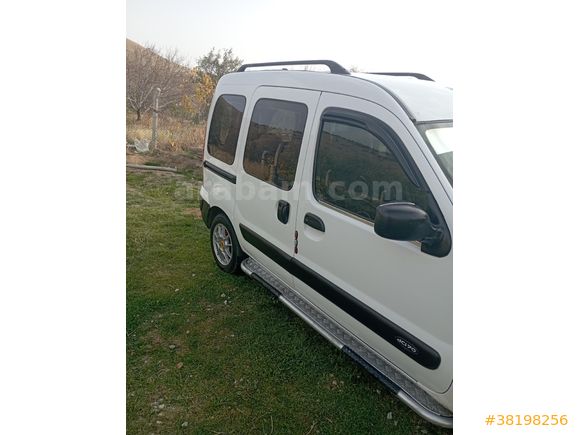 2003 MODEL OTOMOBİL RUHSATLI