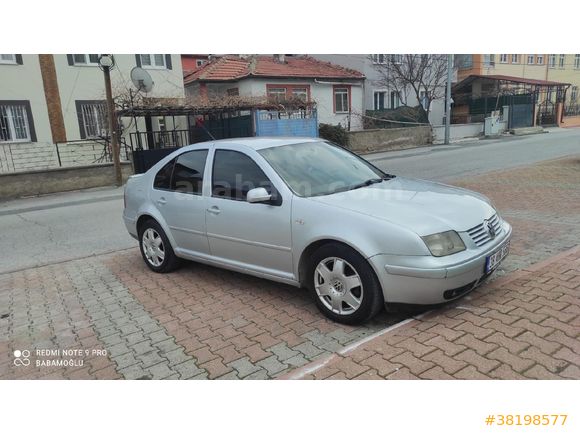 Sahibinden Volkswagen Bora 1.6 Basic 2000 Model