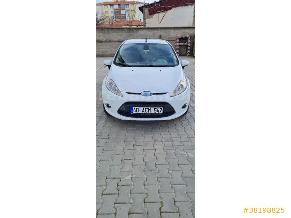 Sahibinden Ford Fiesta 1.4 TDCi Titanium 2011 Model
