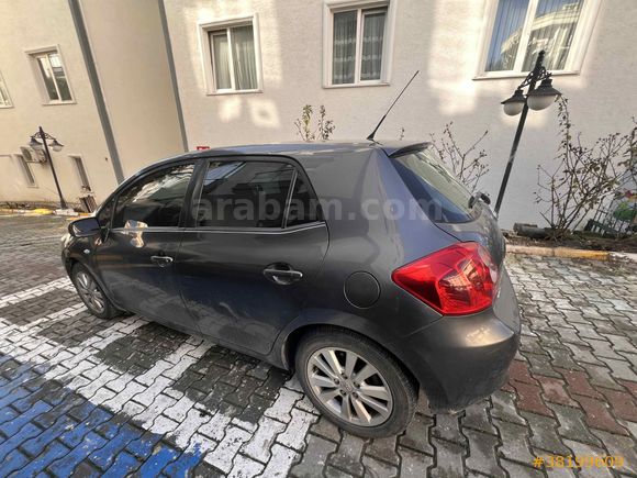 Sahibinden Toyota Auris 1.4 D-4D Elegant 2007 Model 
