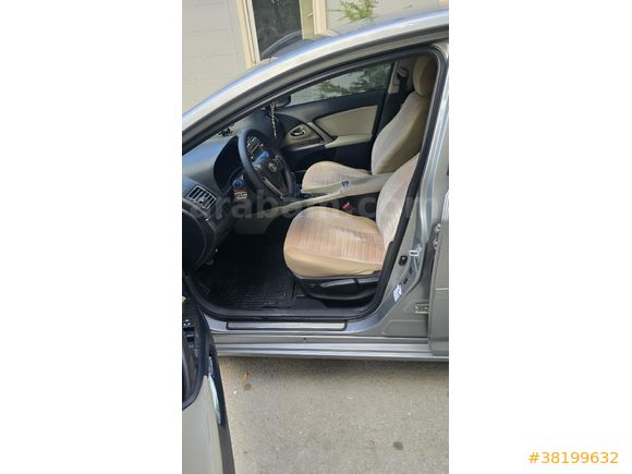 Sahibinden Toyota Avensis 1.6 Elegant Extra 2013 Model  298 km Gri