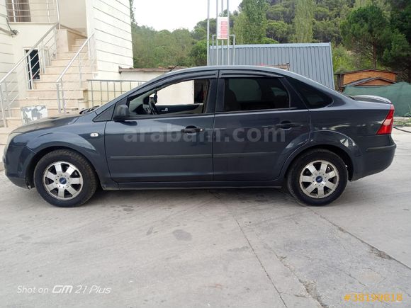 Sahibinden Ford Focus 1.6 TDCi Ghia 2006 Model