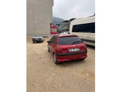 Sahibinden Peugeot 206 1.4 HDi Look 2004 Model  295.000 km Kırmızı