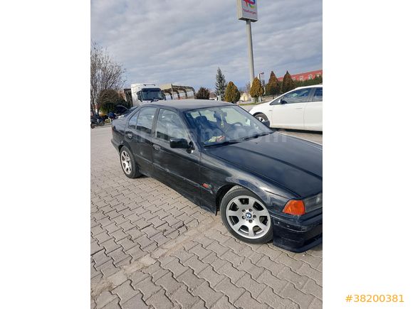 Sahibinden BMW 3 Serisi 318i Standart 1992 Model