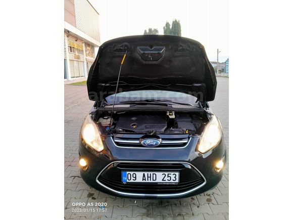 Sahibinden Ford C-Max 1.6 TDCi Titanium 2013 Model