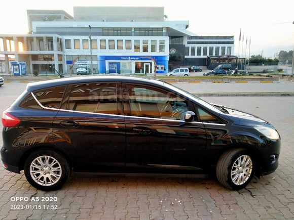 Sahibinden Ford C-Max 1.6 TDCi Titanium 2013 Model