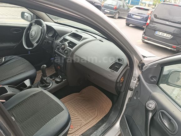 Sahibinden Renault Megane 1.5 dCi Authentique 2006 Model  18.770 km Gri