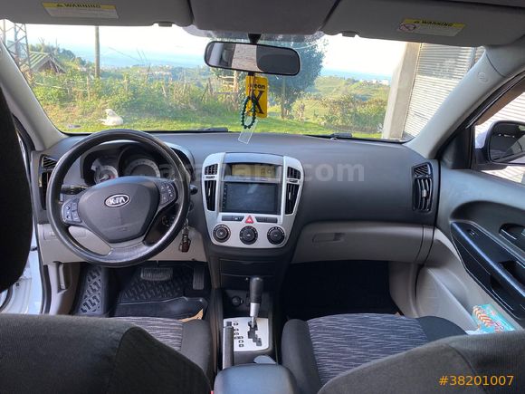 Sahibinden Kia Ceed 1.6 CRDi Motion 2008 Model  255.000 km Beyaz
