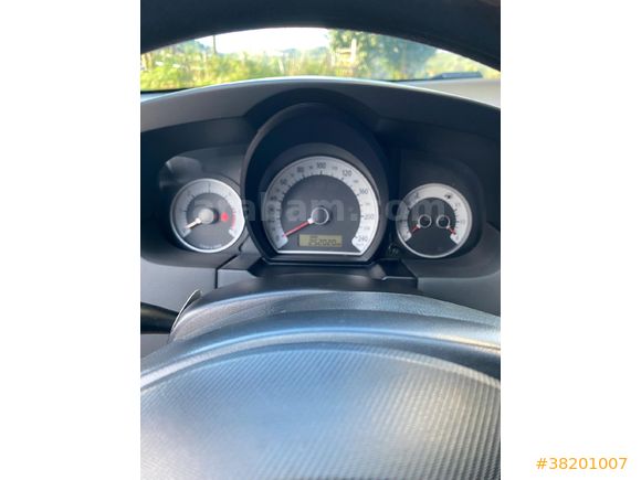 Sahibinden Kia Ceed 1.6 CRDi Motion 2008 Model  255.000 km Beyaz