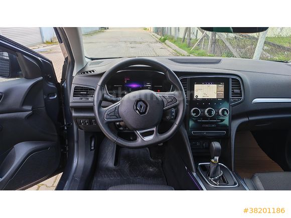 Sahibinden Renault Megane 1.3 TCe Icon 2024 Model