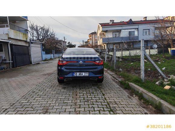 Sahibinden Renault Megane 1.3 TCe Icon 2024 Model