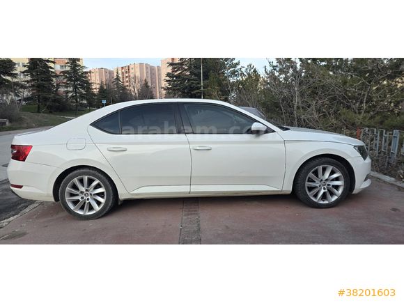 Sahibinden Skoda SuperB 1.4 TSI Active 2016 Model