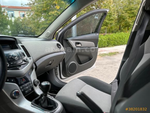 Sahibinden Chevrolet Cruze 1.6 LS 2010 Model