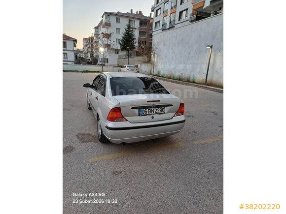Sahibinden Ford Focus 1.6 Comfort 2003 Model