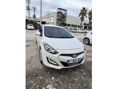 Sahibinden Hyundai i30 1.6 CRDi Style 2012 Model 