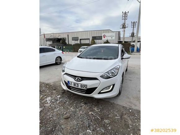 Sahibinden Hyundai i30 1.6 CRDi Style 2012 Model 
