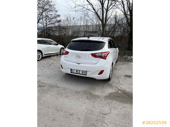 Sahibinden Hyundai i30 1.6 CRDi Style 2012 Model 