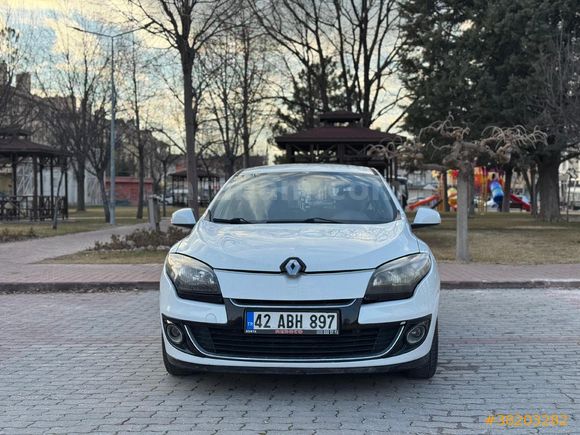 Sahibinden Renault Megane 1.6 Joy 2013 Model