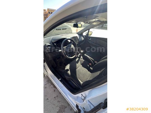 Sahibinden Renault Clio 0.9 TCe Joy 2019 Model 