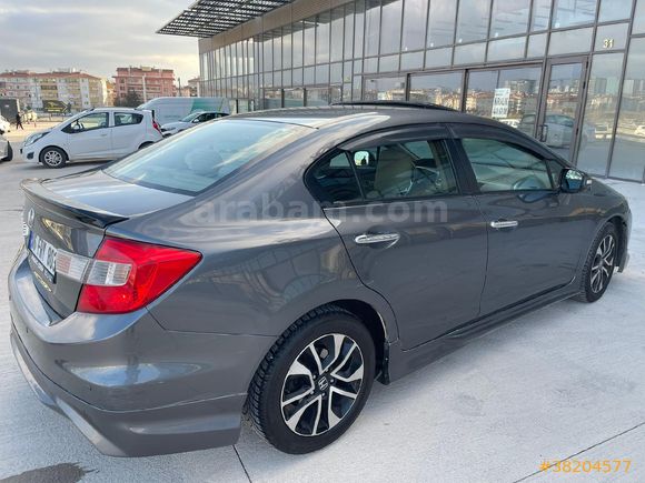 Sahibinden Honda Civic 1.6i VTEC ECO Elegance 2015 Model