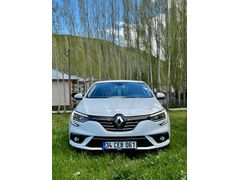Sahibinden Renault Megane 1.5 dCi Icon 2019 Model  151.000 km Beyaz