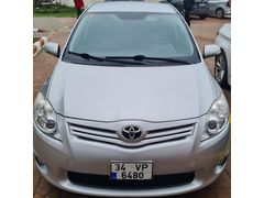 Sahibinden Toyota Auris 1.6 Comfort Extra 2011 Model  Gri (Gümüş)