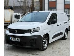 Sahibinden Peugeot Partner 1.5 BlueHDI Comfort 2023 Model 