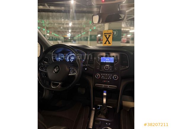 Sahibinden Renault Megane 1.5 dCi Touch 2016 Model 