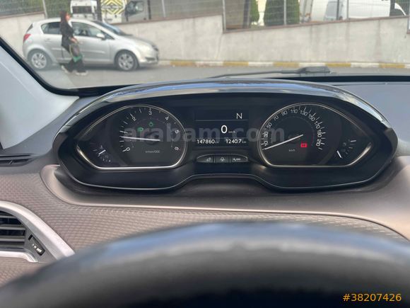 Sahibinden Peugeot 2008 1.6 e-HDi Allure 2015 Model  150.000 km Gri
