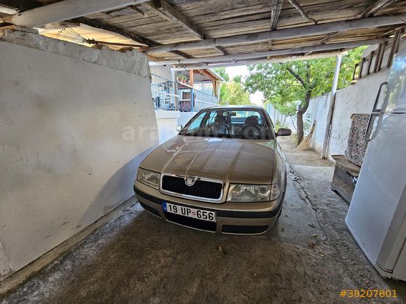 Sahibinden Skoda Octavia 1.6 Ambiente 2004 Model