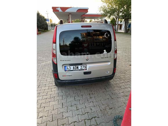 Sahibinden Renault Kangoo Multix 1.5 dCi Extreme 2015 Model Gri (Gümüş)