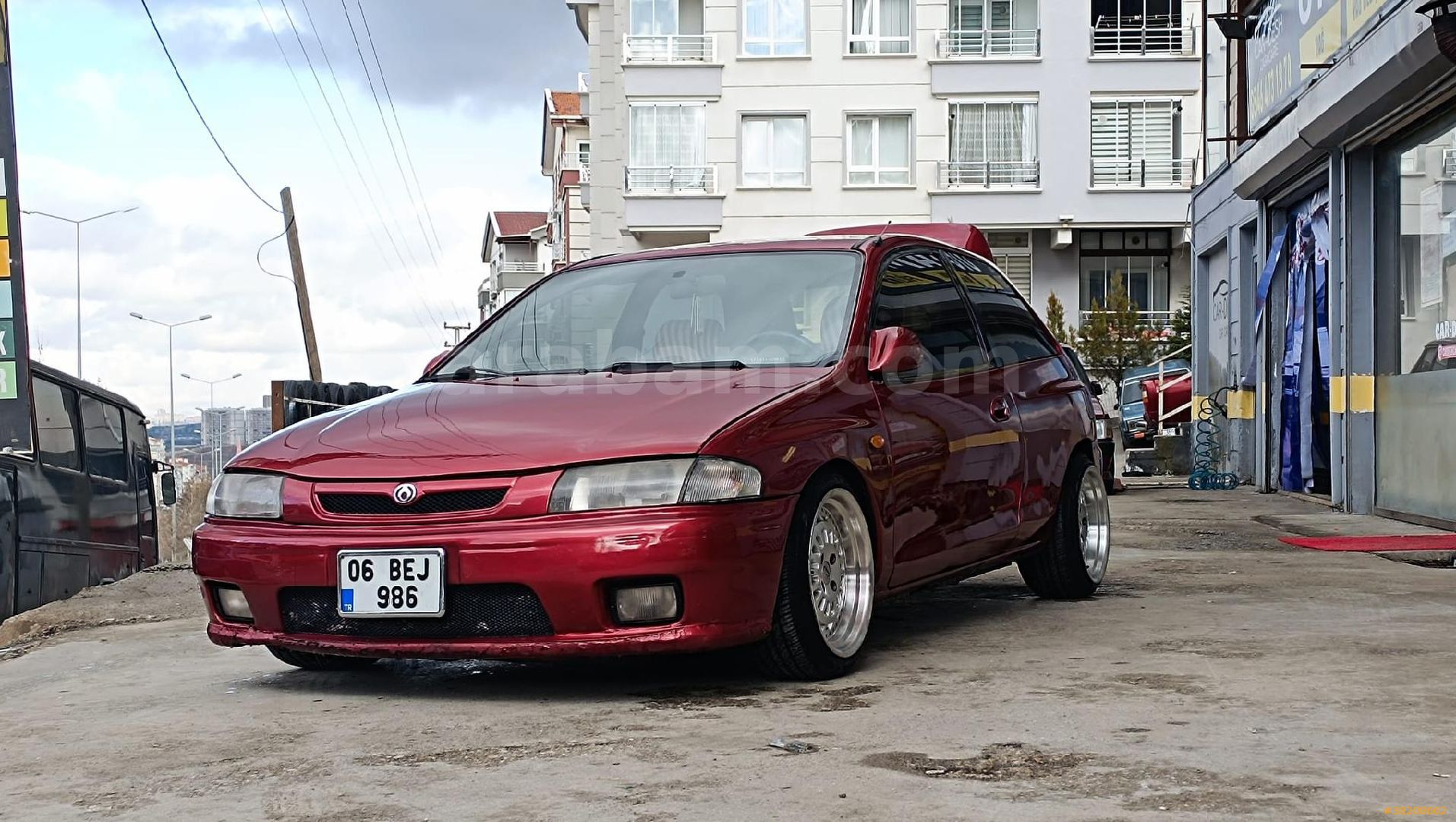 Sahibinden Mazda 323 1.5 Practica 1998 Model Ankara 370.000 km