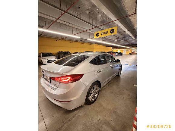 Sahibinden Hyundai Elantra 1.6 CRDi Elite Plus 2016 Model 