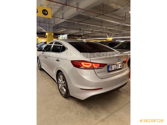 Sahibinden Hyundai Elantra 1.6 CRDi Elite Plus 2016 Model 