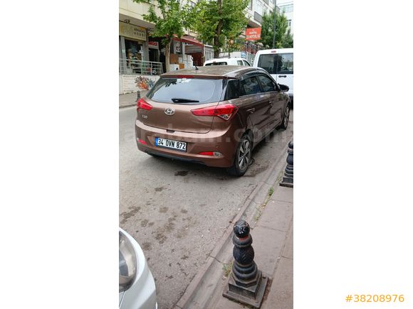 Sahibinden Hyundai i20 1.2 MPI Style 2015 Model102.000 km Gri