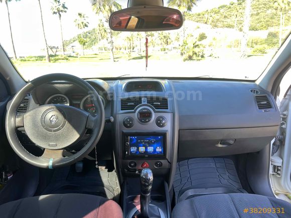 Sahibinden Renault Megane 1.5 dCi Dynamique 2004 Model 