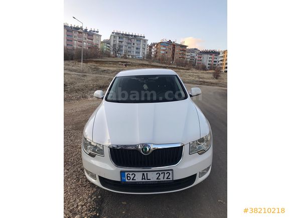 Sahibinden Düşük KM li değisensiz  Skoda SuperB 1.6 TDI Active 