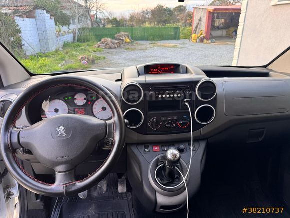 Sahibinden Peugeot Partner 1.6 HDI Active 2017 Model