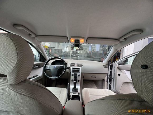 Sahibinden Volvo S40 1.6 2011 Model