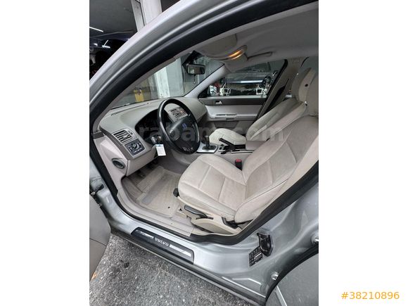 Sahibinden Volvo S40 1.6 2011 Model