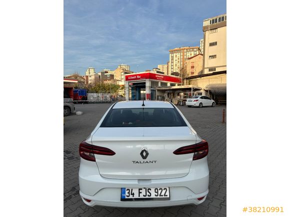 Sahibinden Renault Taliant 1.0 T Joy 2022 Model  97.500 km Beyaz