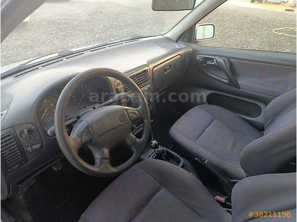 Volkswagen Polo 1.6 Classic