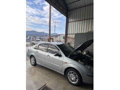 Sahibinden Ford Focus 1.6 Ghia 2004 Model 