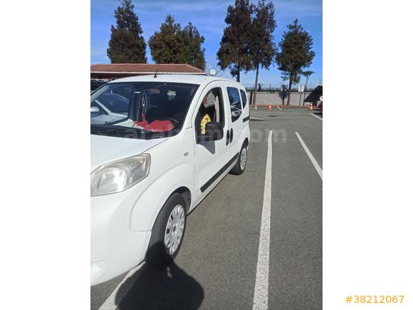 Sahibinden Fiat Fiorino Combi 1.3 Multijet Emotion 2015 Model  275.000 km Beyaz