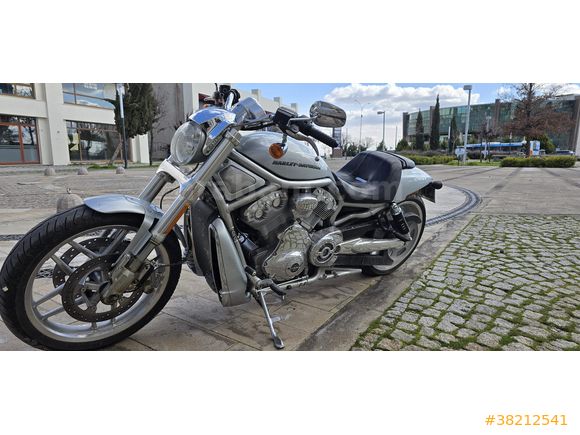 Harley Davidson VRSCDX Night Rod Special (Oto Takaslı)