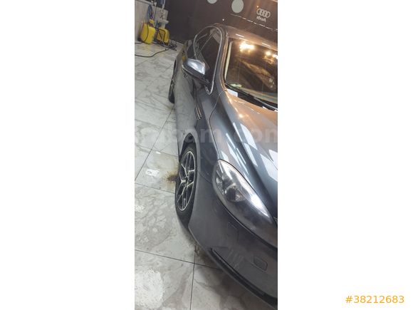 Sahibinden Volvo V40 1.6 D 2014 Model